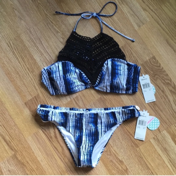 Raisins Indigo Nights Crochet Tie Dye Bikini, Cute Boho Style! - Picture 6 of 11